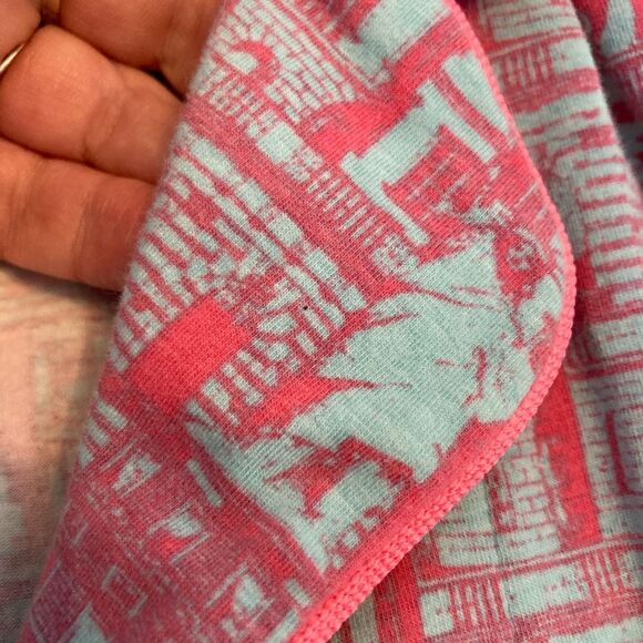 BedHead VTG NYC Print Pink and Blue PJ  Top skyline, Statue of Liberty, & cat - Picture 5 of 13
